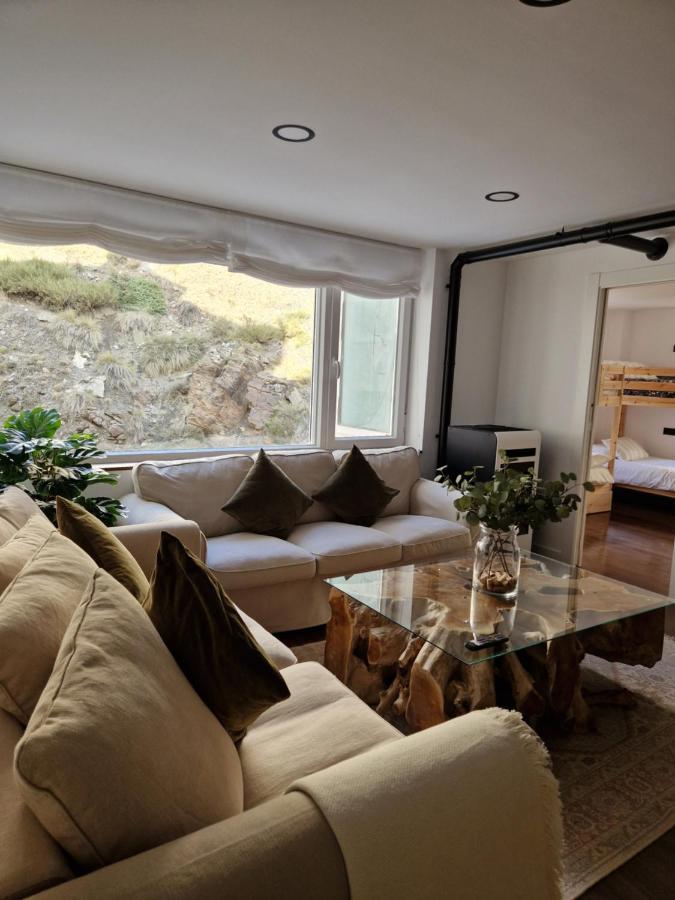 Fantastic Brand New Appartment In Best Location Just Few Steps From The Ski Slope! Private Parking シエラネバダ エクステリア 写真